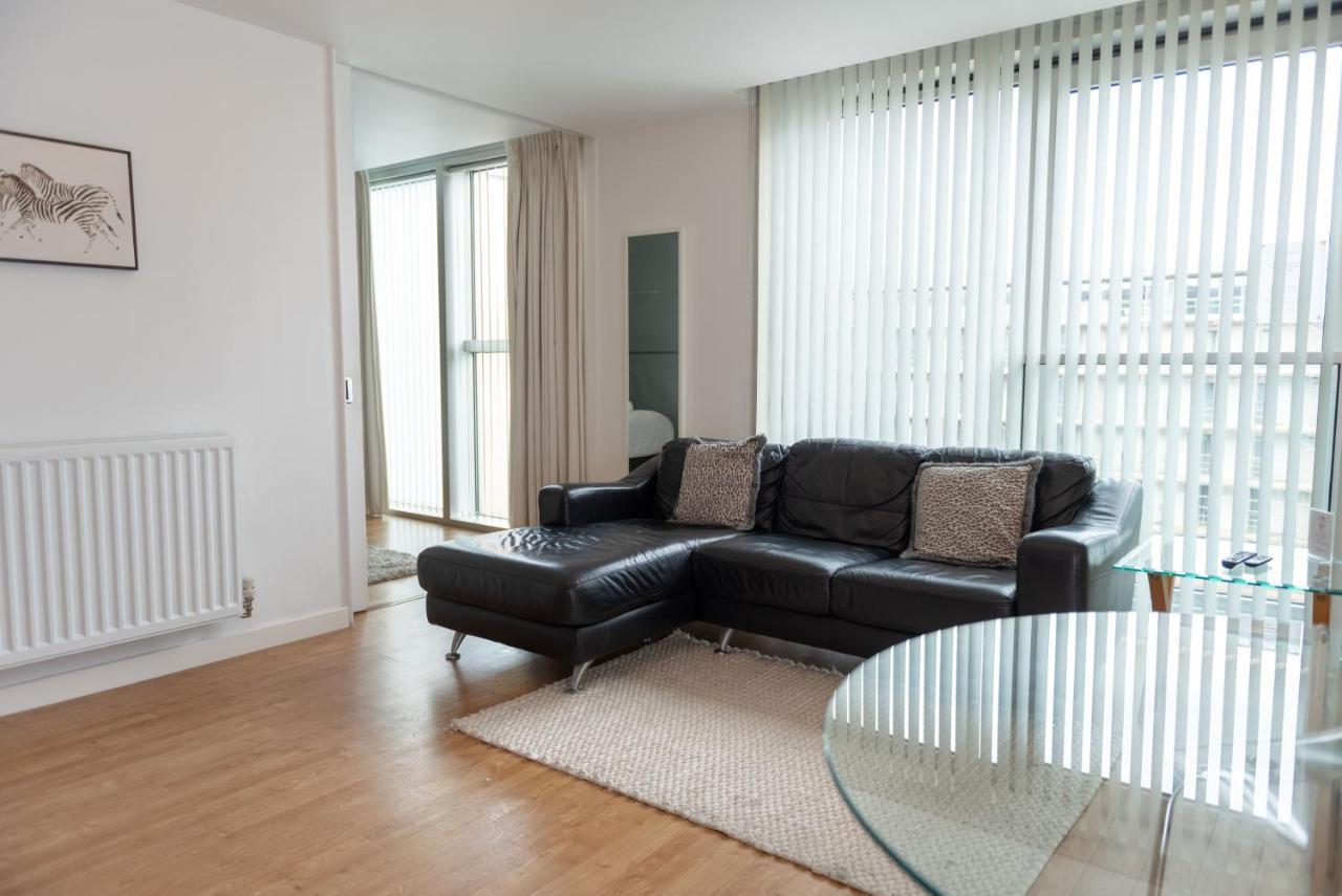 City Stay Apartments - Hub Milton Keynes Kültér fotó