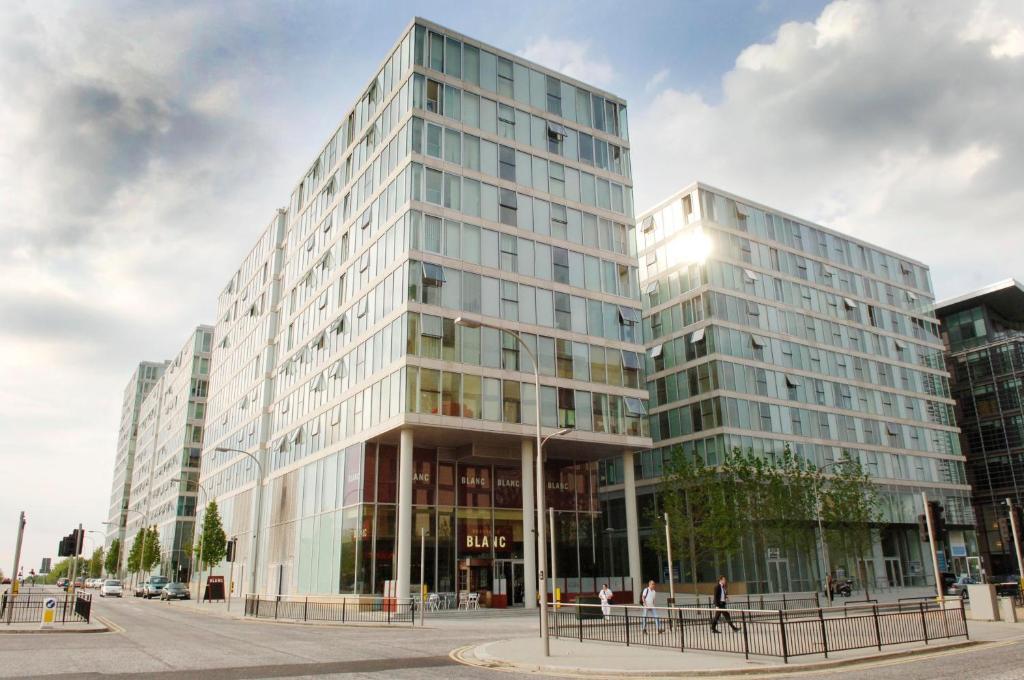 City Stay Apartments - Hub Milton Keynes Kültér fotó